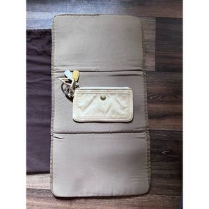 COACH HAMPTONS Additional Pictures